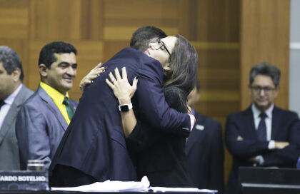 Sessão Especial para posse da deputada Janaina Riva à presidência
