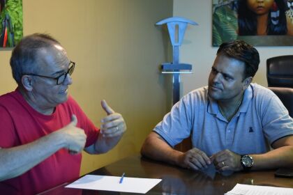 Deputado se reúne com o prefeito de Rondonópolis para discutir o reajuste salarial à educação