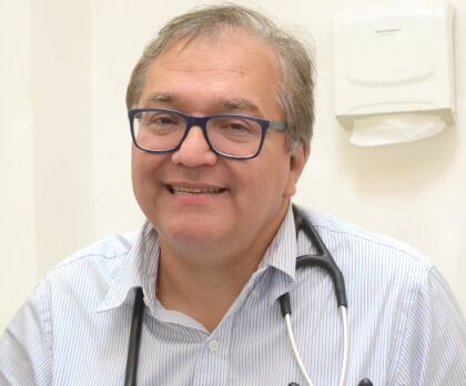 Médico recebe moção de louvor da ALMT por atuação na pandemia