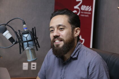 Raul Fortes, músico e educador no programa Sons de Mato Grosso