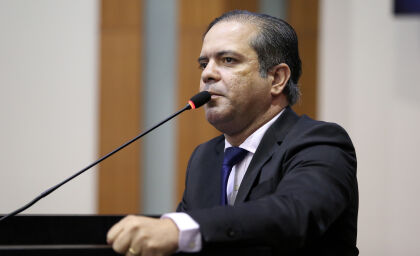 Saúde e segurança são pautadas com prioridade nas indicações do deputado Paulo Araújo