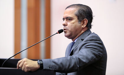 Deputado Paulo Araújo pede equipamentos para reestruturar o Hospital Regional de Cáceres