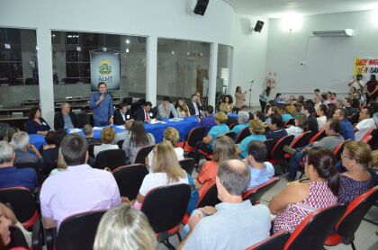 Thiago Silva defende gestão compartilhada para Santa Casa de Rondonópolis