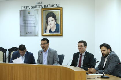 Comissão da Saúde discute situação da Santa Casa de Rondonópolis