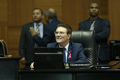 Deputado destinará R$ 4,5 milhões para saúde, educação e infraestrutura
