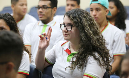 Estudantes do IFMT de Várzea Grande estiveram na Casa de Leis no dia 11 de outubro, para debater cidadania