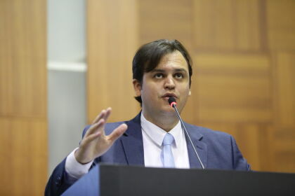 Thiago Silva defende fortalecimento da economia e fomento da industrialização em MT
