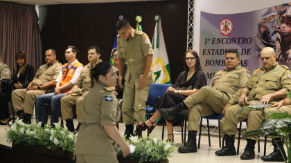 Deputada Janaina Riva  participa da abertura do 1° Encontro de Bombeiras Militares de Mato Grosso