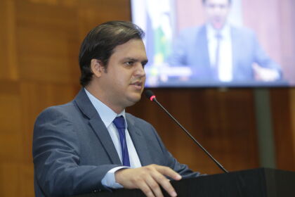 Deputado convida população de MT no plenario