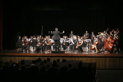 Orquestra Cirandamundo se apresenta no Zulmira Canavarros