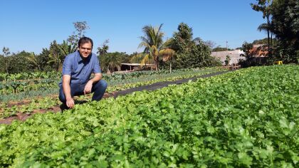 Thiago Silva defende o cooperativismo na agricultura familiar