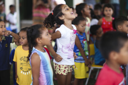 Assembleia Social promove Natal Cultural na creche Cisne Azul em Santo Antonio do Leverger