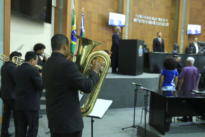 Sessão solene em homenagem aos 40 anos de fundação da Orquestra Sinfônica da Universidade Federal de Mato Grosso