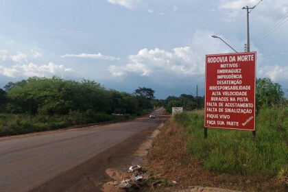 A estrada é conhecida pela população da região oeste como "Rodovia da Morte" por causa do alto índice de acidentes de trânsito