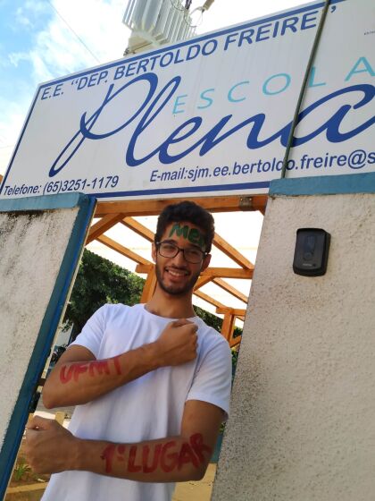 O estudante Jaime de Souza Lima Júnior relata uma rotineira dura de estudos para alcançar a vaga de Medicina na UFMT