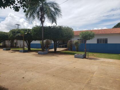 Deputado Dr. Gimenez visita escola estadual São José em Pontes e Lacerda