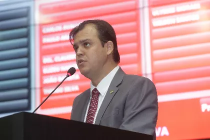 Thiago Silva é deputado pelo MDB-MT