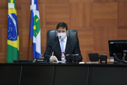 Ulysses Moraes denuncia ao MPE gastos com papel higiênico e papel toalha em Rondonópolis