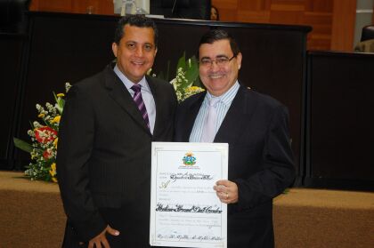 Deputado Baiano Filho recebe vereadores de Cotriguaçú