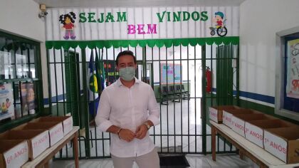 Ulysses Moraes visita escolas públicas em Campo Verde que retornaram às atividades presenciais