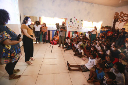 Ação de dia das crianças na comunidade de Mata Cavalo em Livramento
