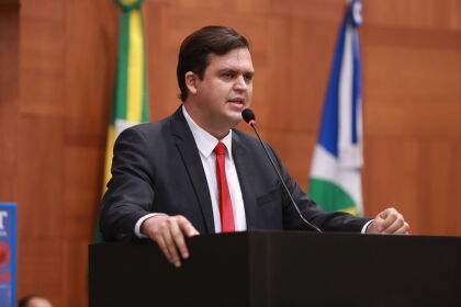 Emenda garante três veículos para Alto Araguaia
