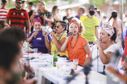 Hoje é dia de roda de samba feminina no Parque das Águas