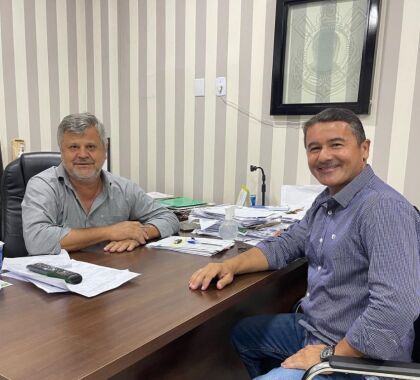 Em reunião com vice-prefeito Stopa, João Batista discute demandas da capital
