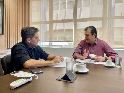 Reunião com Alan Porto 