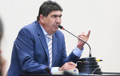 Dr. João solicita aumento no valor máximo de veículo comprado por PCDs