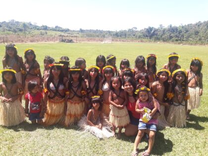 Comunidade comemorou anúncio da construção de nova escola na Aldeia Aroeira, em Comodoro.