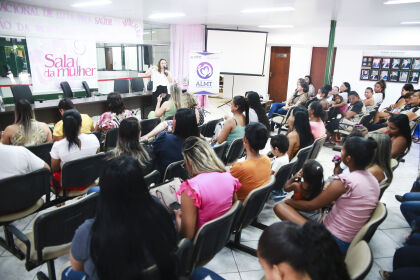 Assembleia Social promove palestra sobre empoderamento na Sala da Mulher em Santo Antonio