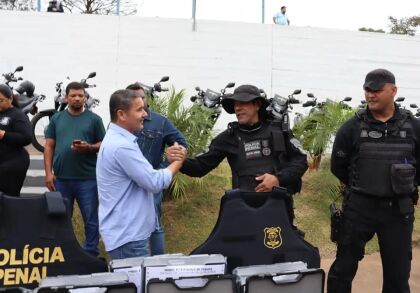 De acordo com João Batista, as ações visam garantir melhores condições de trabalho para as forças policiais, além de modernizar os serviços prestados pelos profissionais da segurança pública em todo o estado