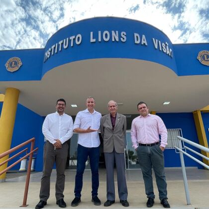 Faissal visita obras do Instituto Lions da Visão, em Cuiabá