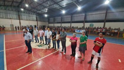 Botelho destina emenda para torneio em Santo Antônio do Leste