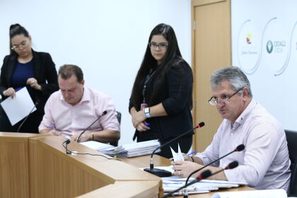 Também recebeu parecer favorável da comissão o Projeto de Lei nº 595/2022, sobre tratamento, em aterros sanitários, dos líquidos produzidos pelo lixo