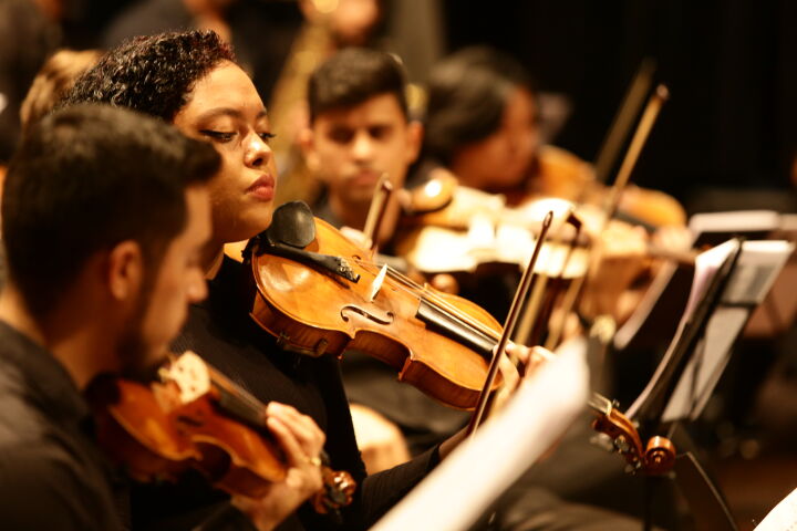 Orquestra CirandaMundo e Espaço Roda apresentam espetáculo que une orquestra e dança