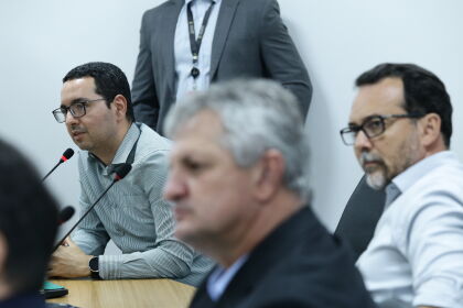 A apresentação dos dados foi feita pelo secretário-adjunto de Orçamento da Secretaria de Estado de Fazenda (Sefaz), Ricardo Capistrano, e teve como foco os aspectos legais e constitucionais observados para a elaboração do projeto