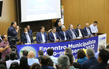 Deputados participam do Encontro Municipalista Mato-grossense