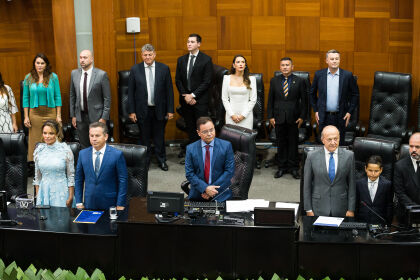 ALMT empossa Mauro Mendes como Governador de Mato Grosso