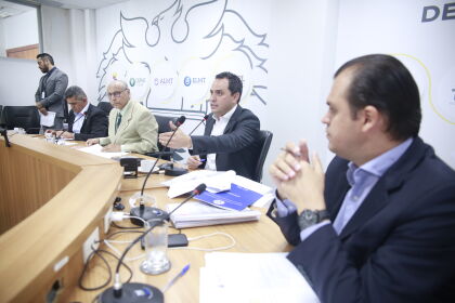 Deputados debateram sobre adoção de critérios para nortear a estadualização de rodovias