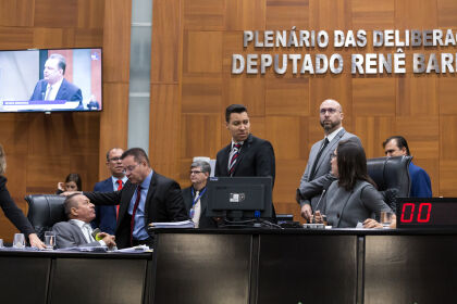 Em segunda votação, os deputados aprovaram ainda o Projeto de Lei 852/2023, do Tribunal de Justiça, que altera a Lei nº 8.814, de 15 de janeiro de 2008