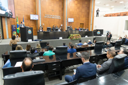 Sessão Especial para outorga da Comenda Dante de Oliveira aos desembargadores e membros do Tribunal Regional Eleitoral (TRE)
