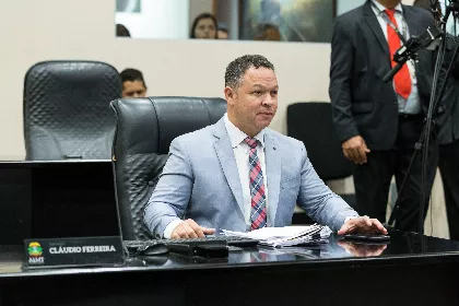 Cláudio Ferreira propõe pagamento de um salário mínimo para pescadores durante cinco anos