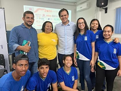 Thiago Silva viabiliza projeto de empreendedorismo e inovação tecnológica nas escolas públicas