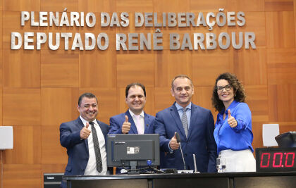 Sessão plenária matutina