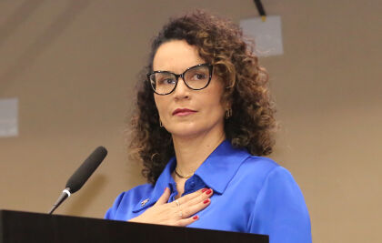 Sheila Klener toma posse na ALMT disposta a ampliar a luta em defesa das mulheres