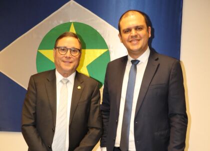 Thiago Silva pede intervenção ao senador Mauro Carvalho para construção de creches