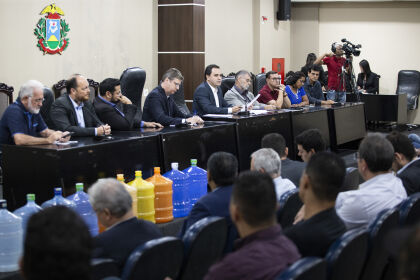 Audiência pública para debater a obrigatoriedade do sistema retornável intercambiável de garrafões