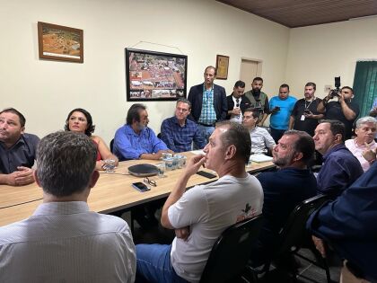 Wilson Santos acompanha comitiva ministerial em visita a Poconé